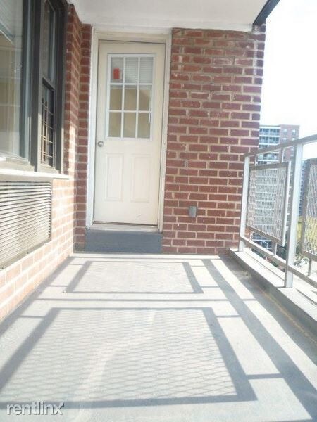 Foto del edificio - 9832 57th Ave