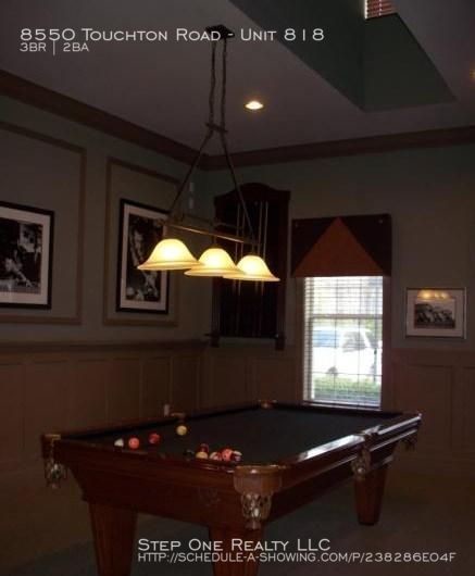 Building Photo - Montreux Condo, 3 BR 2 BA, GARAGE, Avail NOW