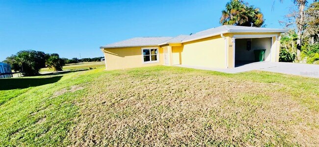 Building Photo - 3011 Harvard Cir