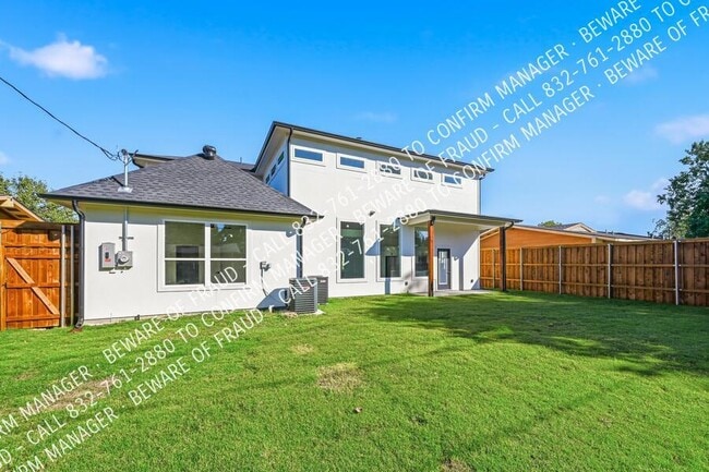 Photo - 2950 Sundial Dr House