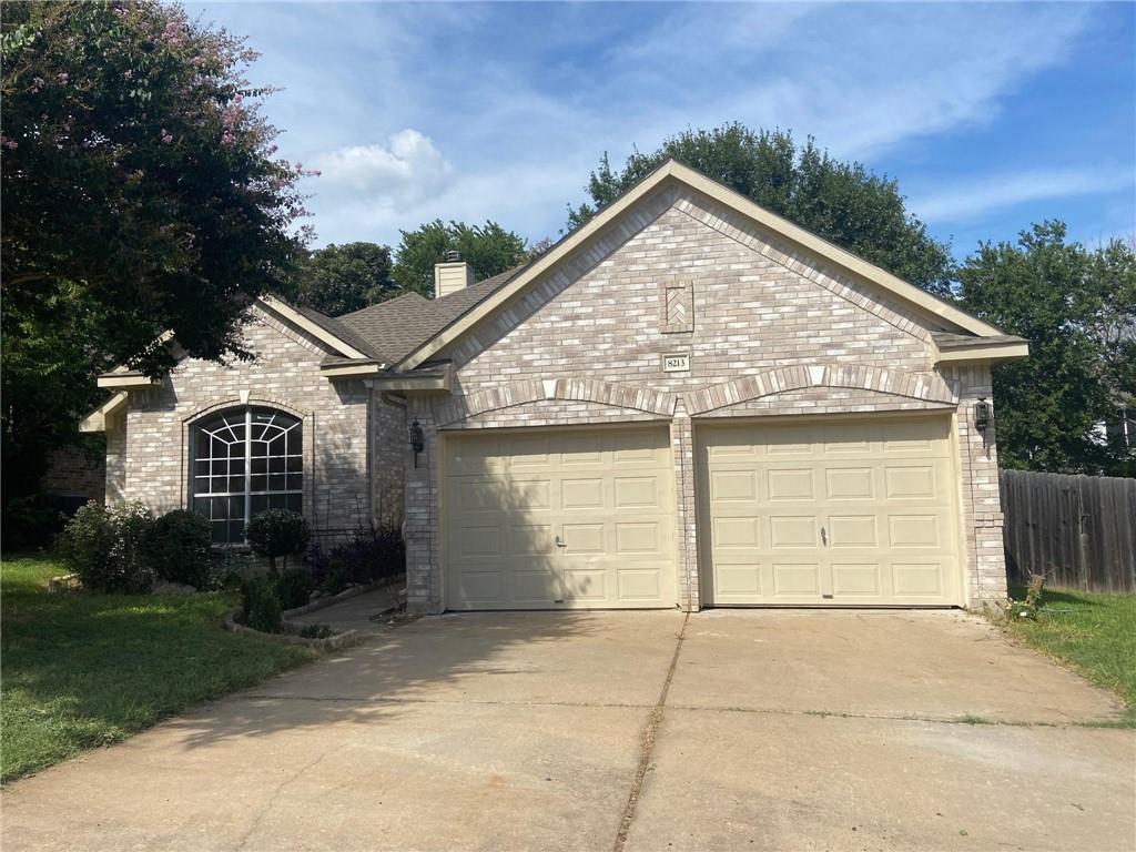 Primary Photo - 8213 Montoya Cir