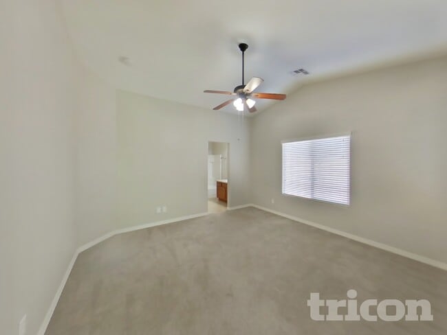 Building Photo - 40260 W Hopper Dr