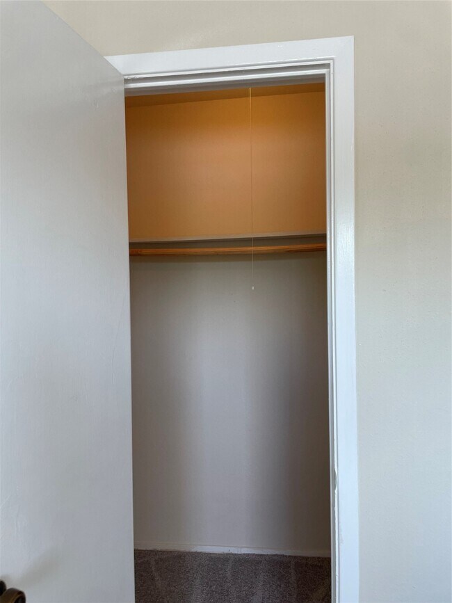 Foto del edificio - 7051 Chasewood Dr