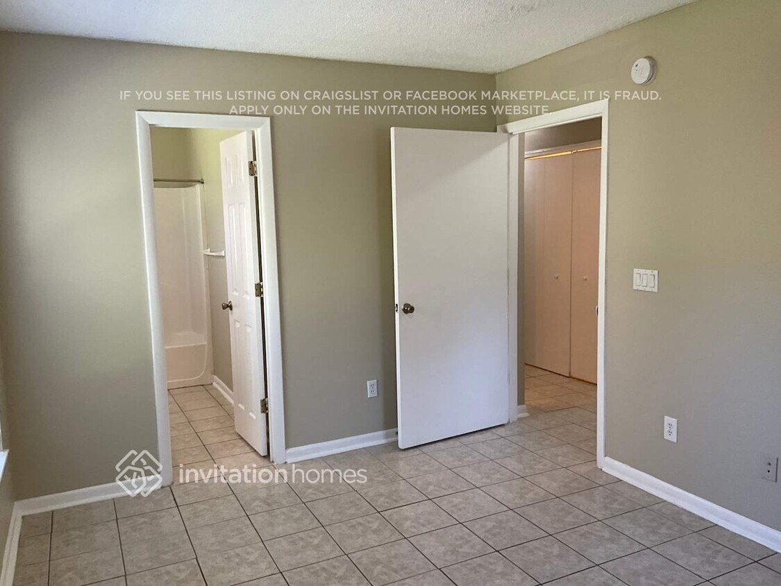 Foto del edificio - 91 Donner Rd