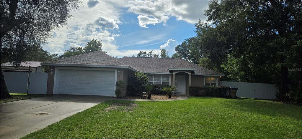 Foto principal - 36115 Michigan Dr