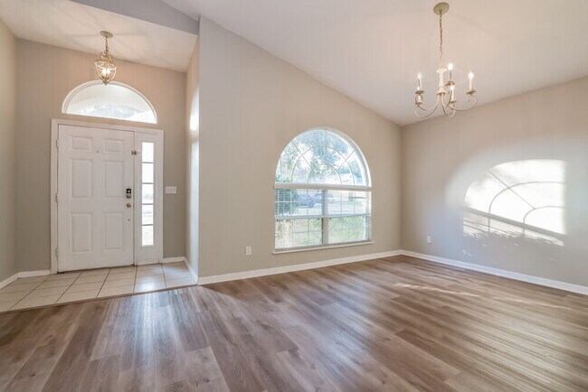 Building Photo - 4073 Waltham Forest Dr