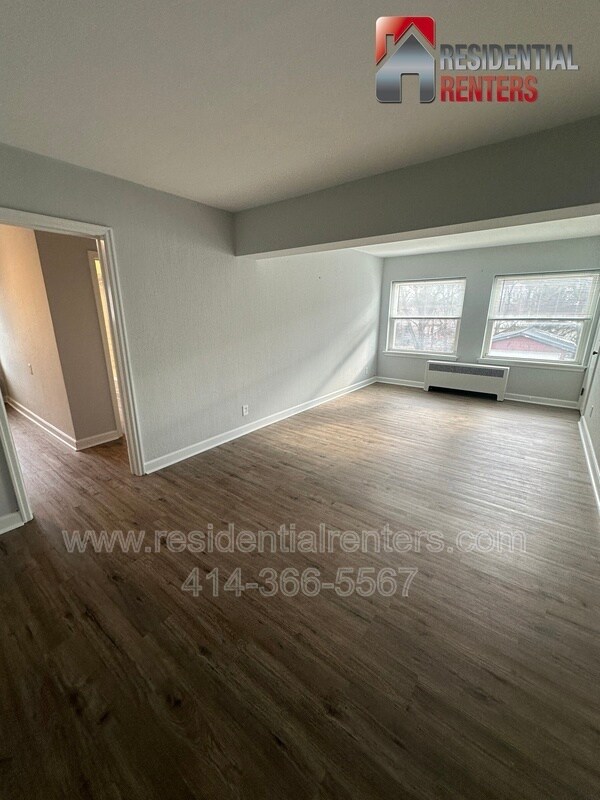 Foto del edificio - 8020 W Becher St