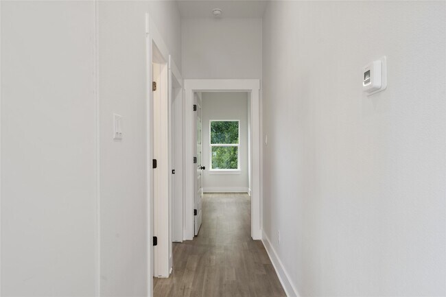 Foto del edificio - 8114 Double