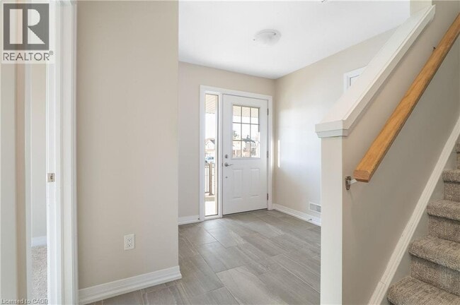 Building Photo - 78 Monarch Woods Dr