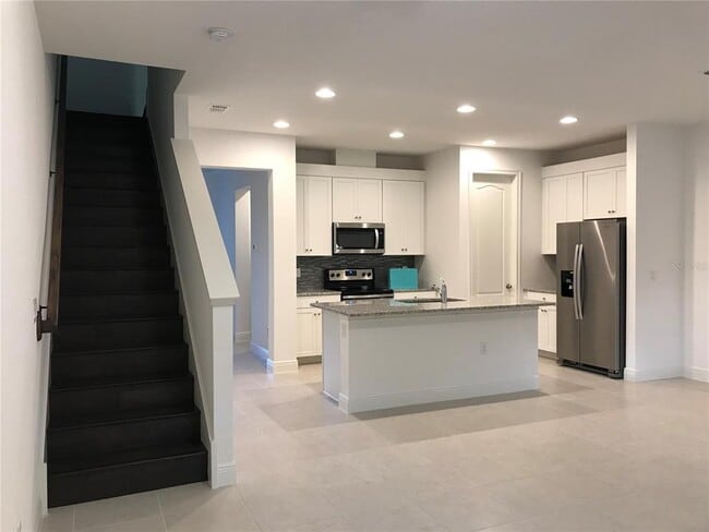 Building Photo - 15479 Sugar Citrus Dr