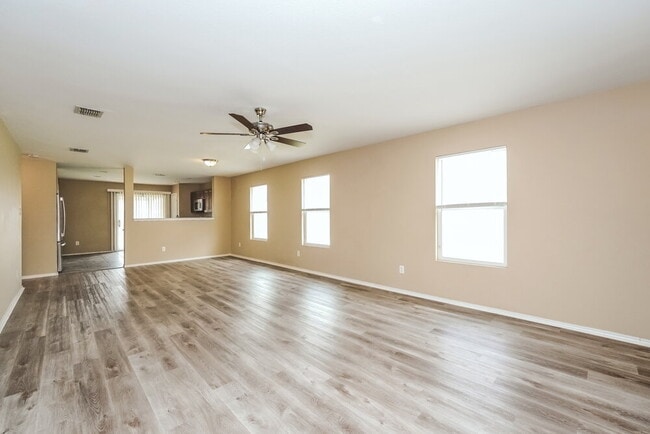 Building Photo - 10564 Flagstaff Run