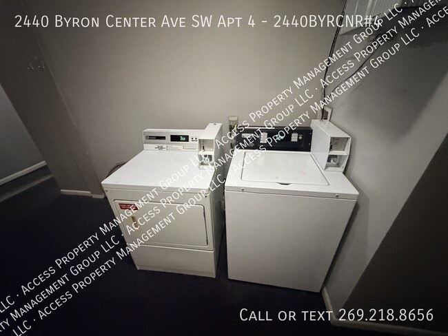 Building Photo - 2440 Byron Center Ave SW