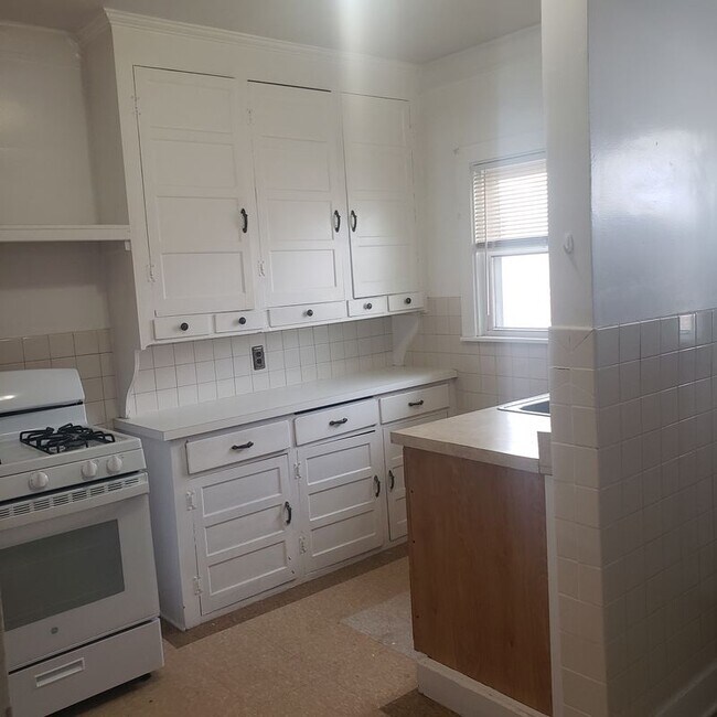 Foto del edificio - 16914 Fairfield St
