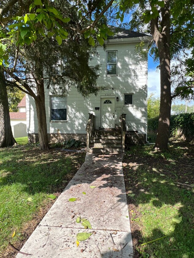 Primary Photo - HM 4307 8th Ave