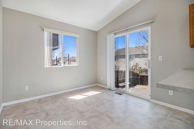 Foto del edificio - 3 br, 2 bath House - 2290 Jeanette Way