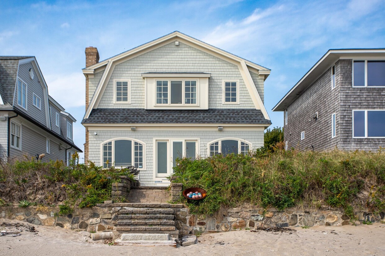 1138 Ocean Blvd, Rye, NH 03870 - House Rental in Rye, NH | Apartments.com