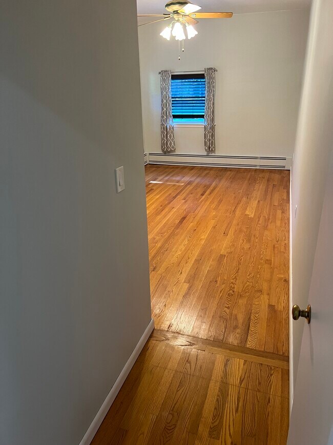 Foto del edificio - 237 Old Hopewell Rd