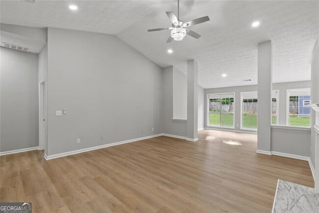 Building Photo - 4680 Sterling Oaks Ct