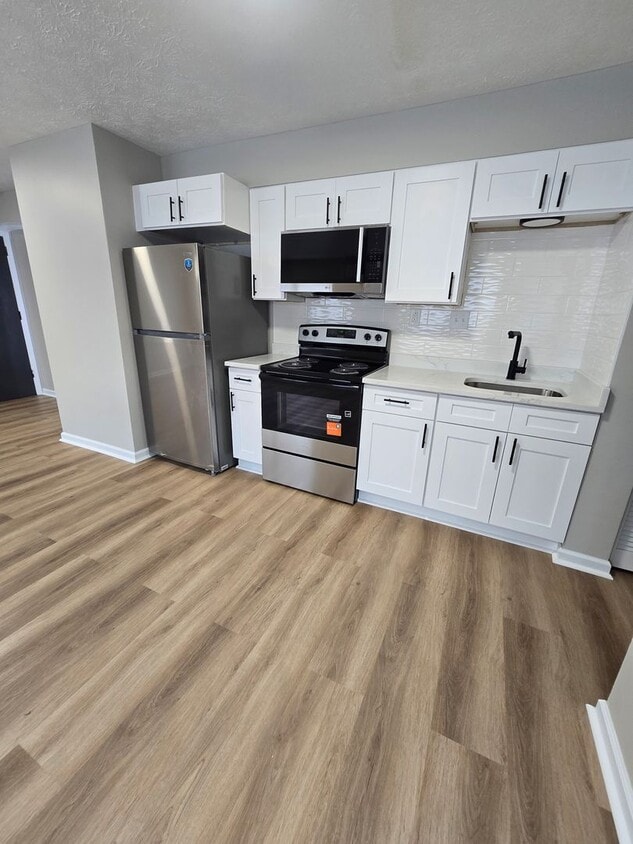 Welcome Home to Bellagio South Living: Where Comfort Meets Convenience - Welcome Home to Bellagio South Living: Where Comfort Meets Convenience