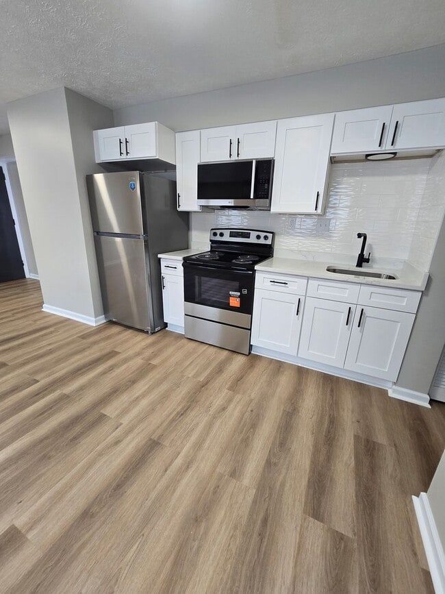 Welcome Home to Bellagio South Living: Where Comfort Meets Convenience - Welcome Home to Bellagio South Living: Where Comfort Meets Convenience