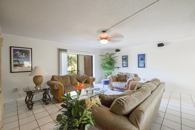 Building Photo - Beautiful 2 Bed 2 Bath Furnished Condo for Rent in Altamonte Springs, FL!