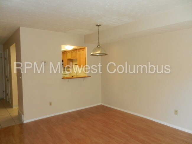 Foto del edificio - 58 King Arthur Ct