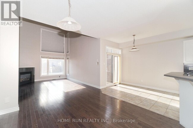 Building Photo - 115 Watchhorn Grove
