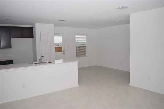 Foto del edificio - 5520 Timber Pt Dr