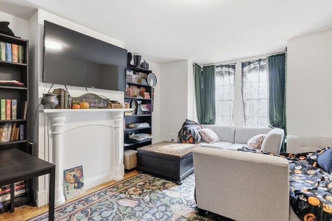 Foto del edificio - 50 Monmouth St