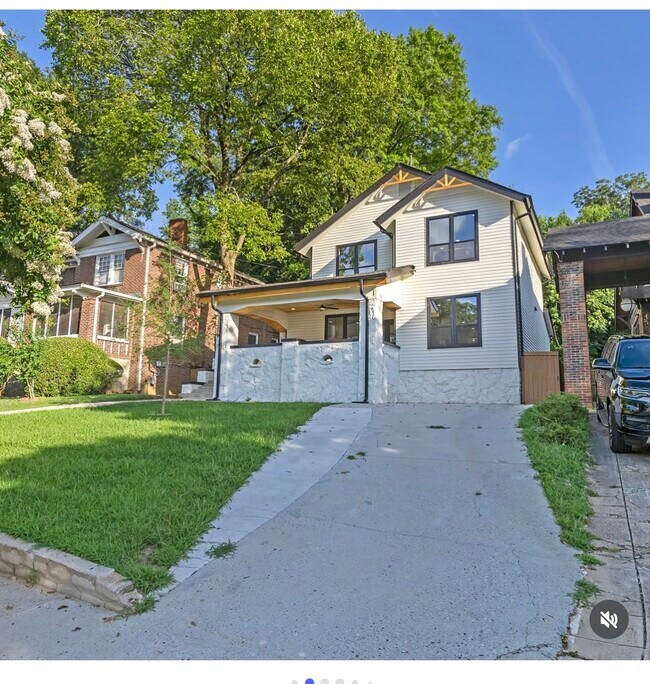 Foto del edificio - 1456 S Gordon St SW