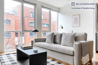 Building Photo - 75 Brainerd Rd