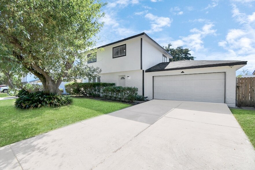 Photo - 9912 Cardinal Street Unit