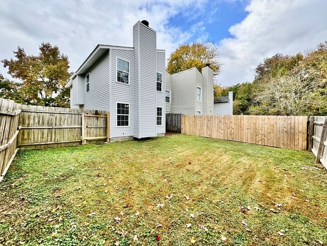 Building Photo - Updated & Ready For You NOW! A Pet-Friendly Home w/Attached Garage, All Appliances Convey - HUGE ...