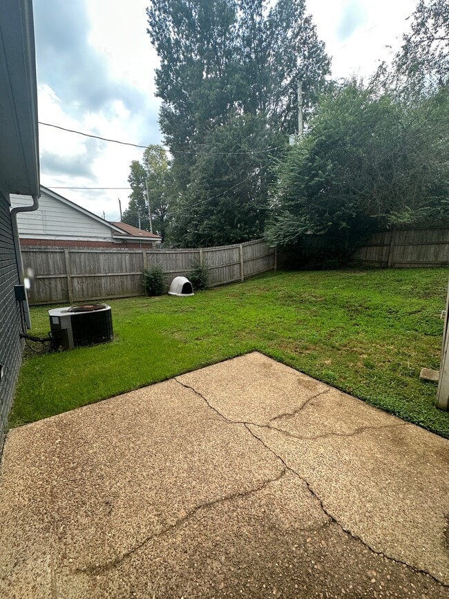 Photo - 3917 Oak Branch Cir E House