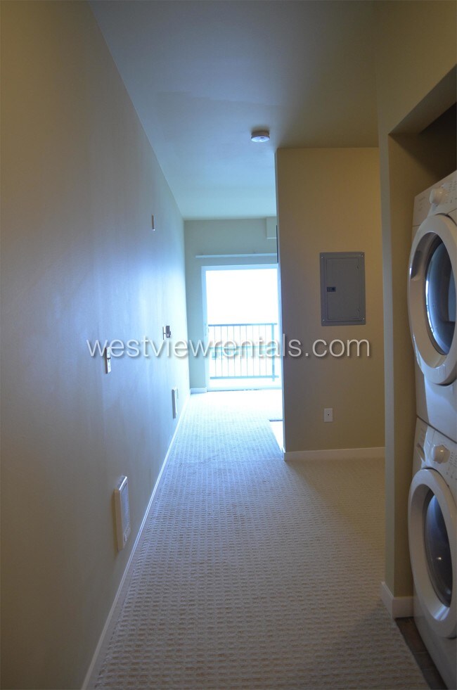 Foto del edificio - 200 E Maple St