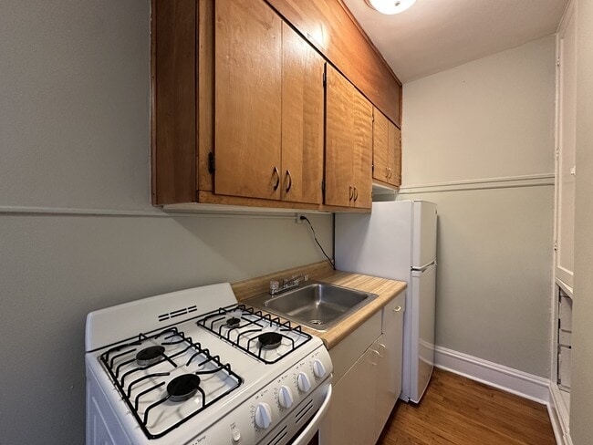 Foto del edificio - 4632 N Paulina St