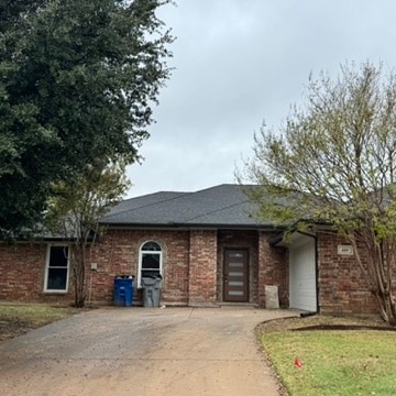 Foto del edificio - 409 Hardwicke Ln