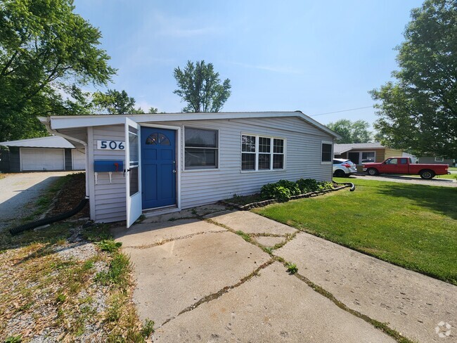Building Photo - 506 Coral Dr