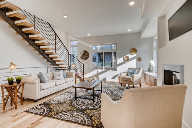 Photo - 5479 S Prince St House