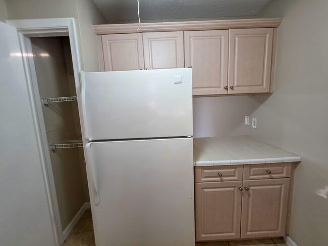 Building Photo - 6080 Forest Hill Blvd