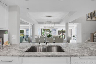 Building Photo - 4744 S Ocean Blvd