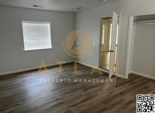 Foto del edificio - Gorgeous 5-Bedroom Home in Stockton, CA - ...