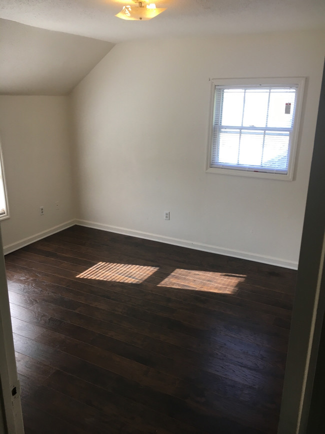 Foto del edificio - 1505 E 26th St