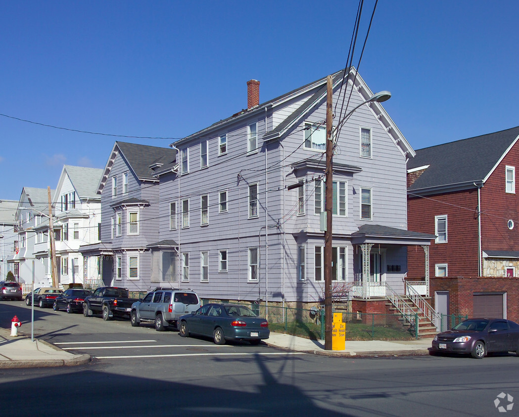 Primary Photo - 541 Broadway