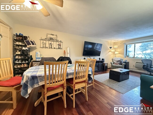 Foto del edificio - 34 Brentwood St