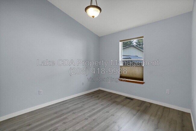 Foto del edificio - 7153 N Windy Pines St