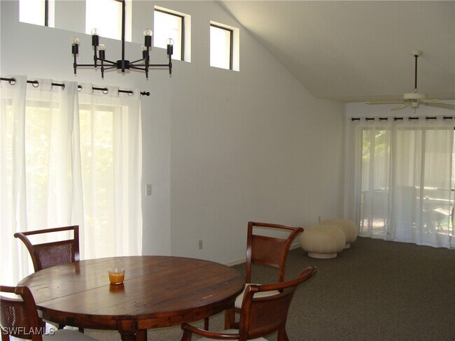 Foto del edificio - 857 Reef Point Cir
