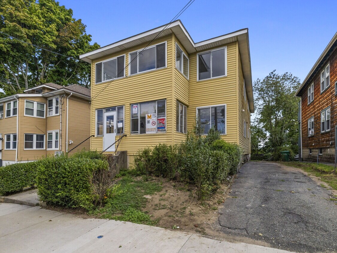 17 Tesla Ave Unit 2, Medford, MA 02155 Apartments in Medford, MA