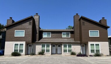 Building Photo - 1615 Wycombe St