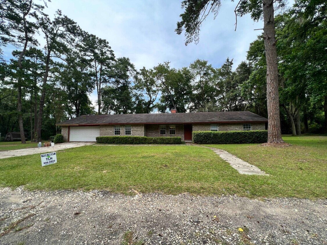 Primary Photo - 3038 Olson Rd